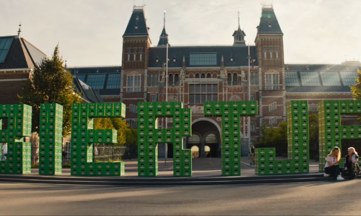 biertje gemaakt van Heineken krattne biertje gemaakt van Heineken kratten